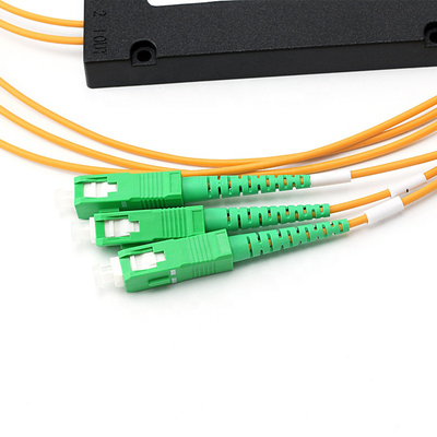 SC APC 3.0 MM 1x2 Światłowodowy rozdzielacz PLC typu ABS Zastosowanie do 2 rdzeniowej skrzynki rozdzielczej